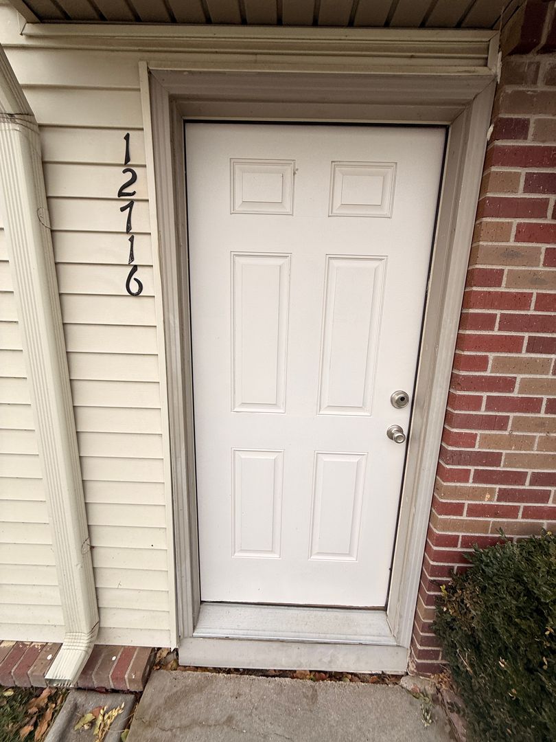 Bellevue Apartment: 2945 Biggs Plaza