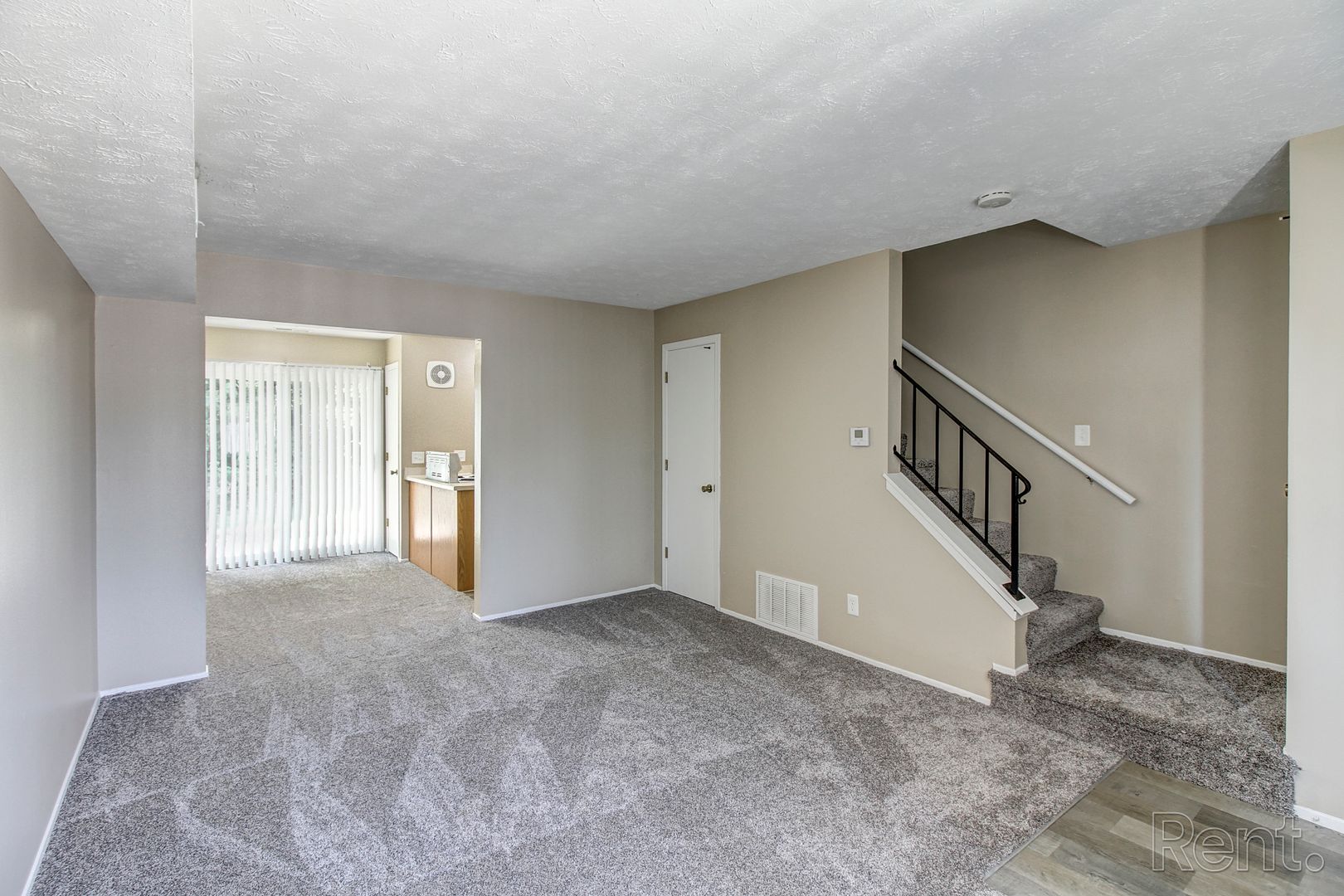 Bellevue Apartment: 2945 Biggs Plaza
