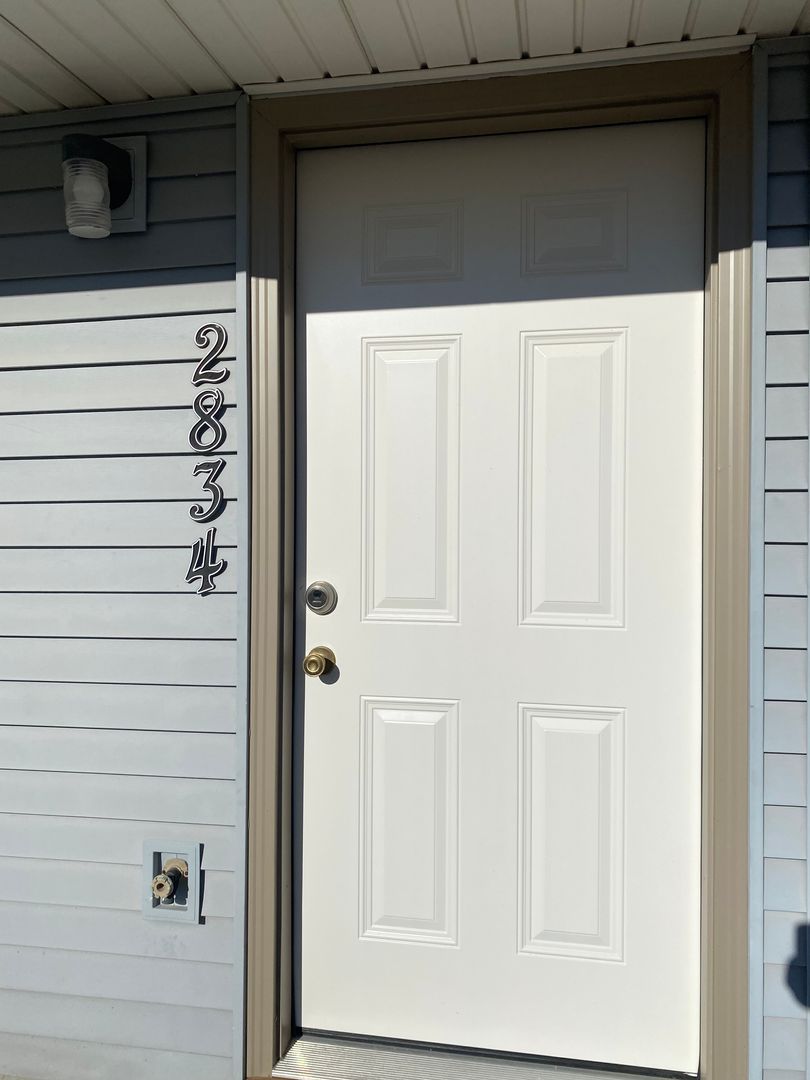 Bellevue Apartment: 2945 Biggs Plaza