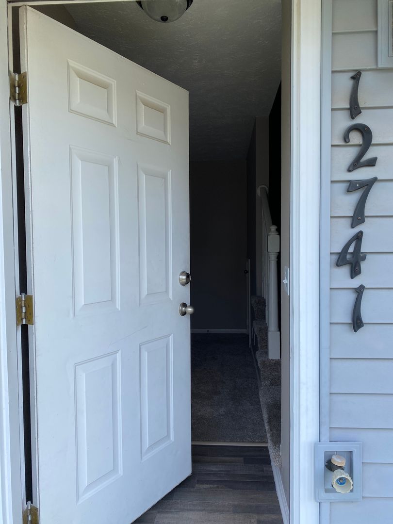 Bellevue Apartment: 2945 Biggs Plaza