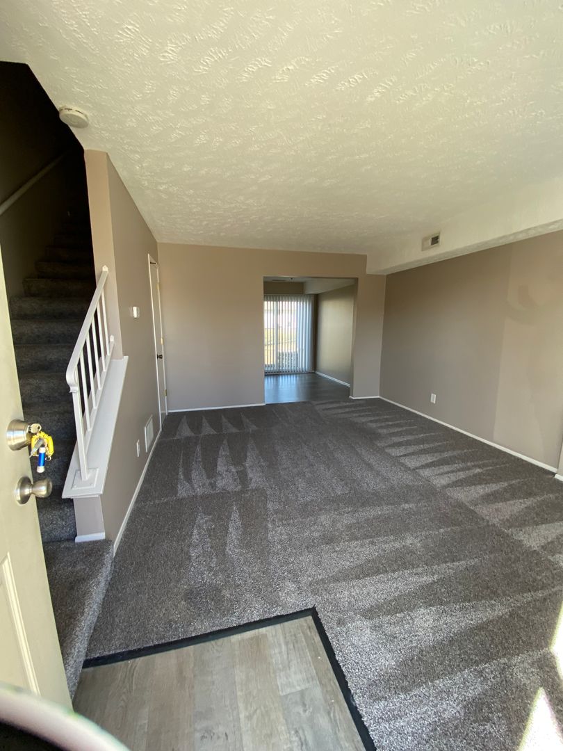 Bellevue Apartment: 2945 Biggs Plaza