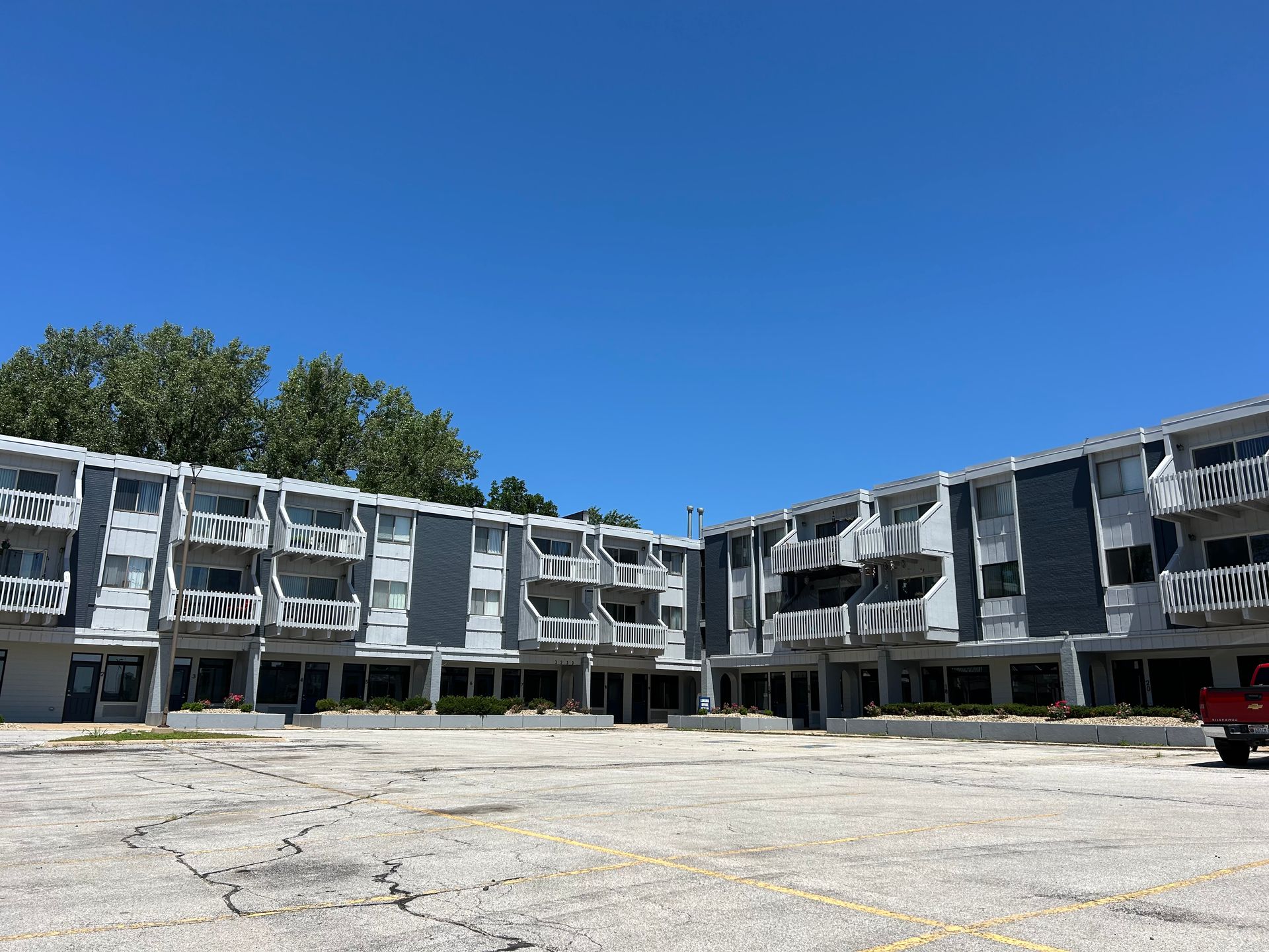 Omaha Apartment: 3310 North 93rd Ave