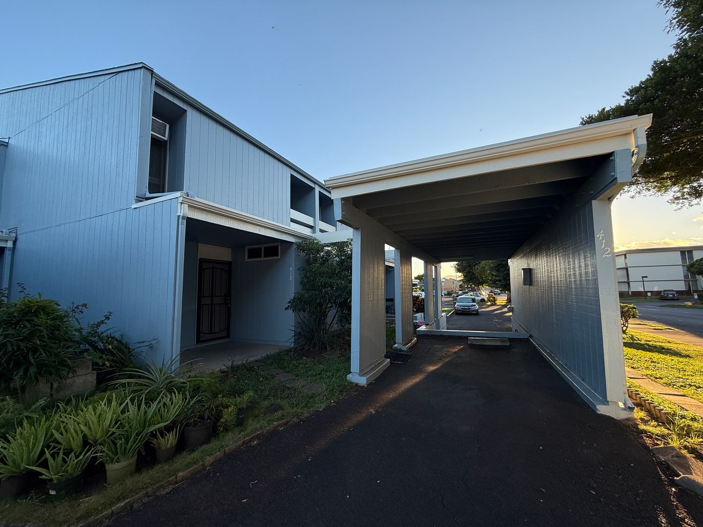Mililani Townhome: 95-118 Kipapa Drive, Unit 412