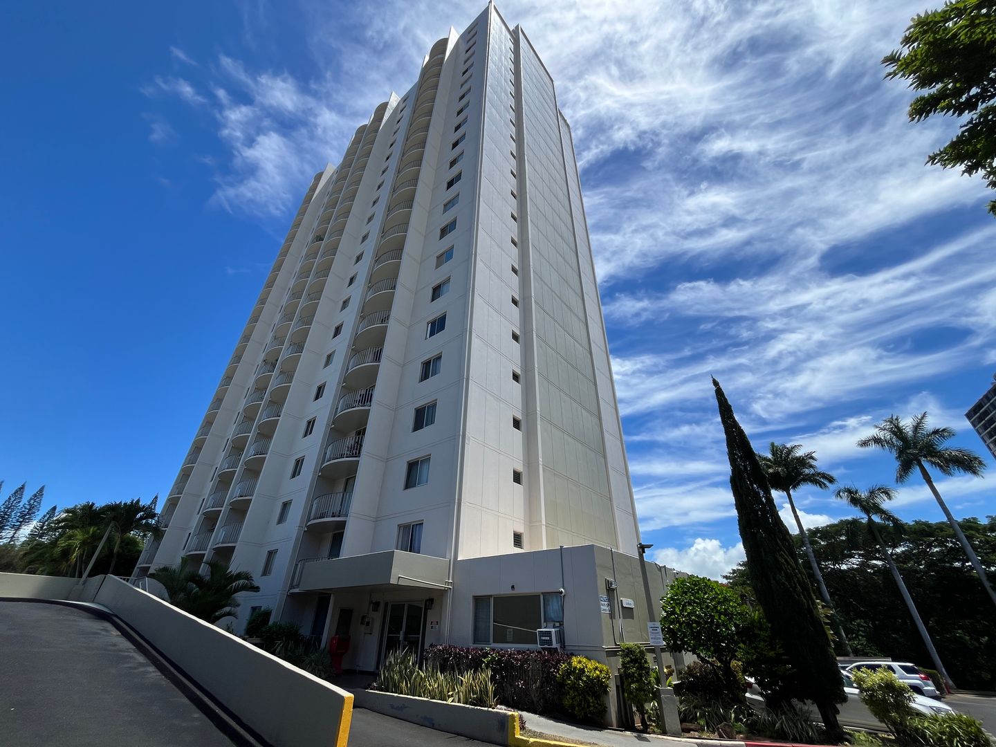 Aiea Condo: 98-1038 Moanalua Road #602