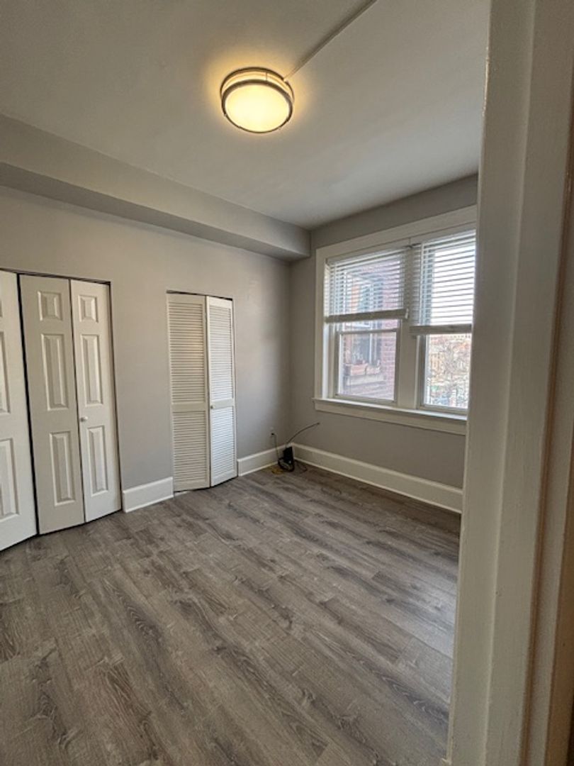 Washington Apartment: 1409 15th ST NW