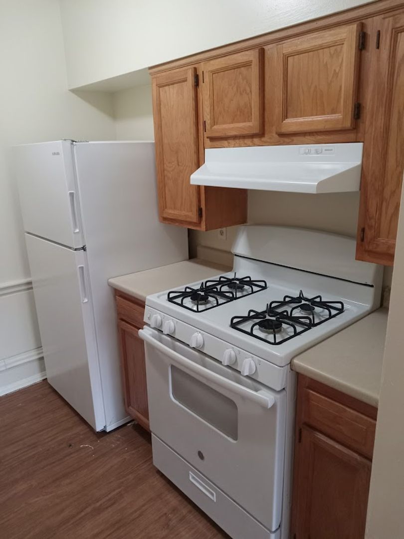 Philadelphia Apartment: 5031 Race Street