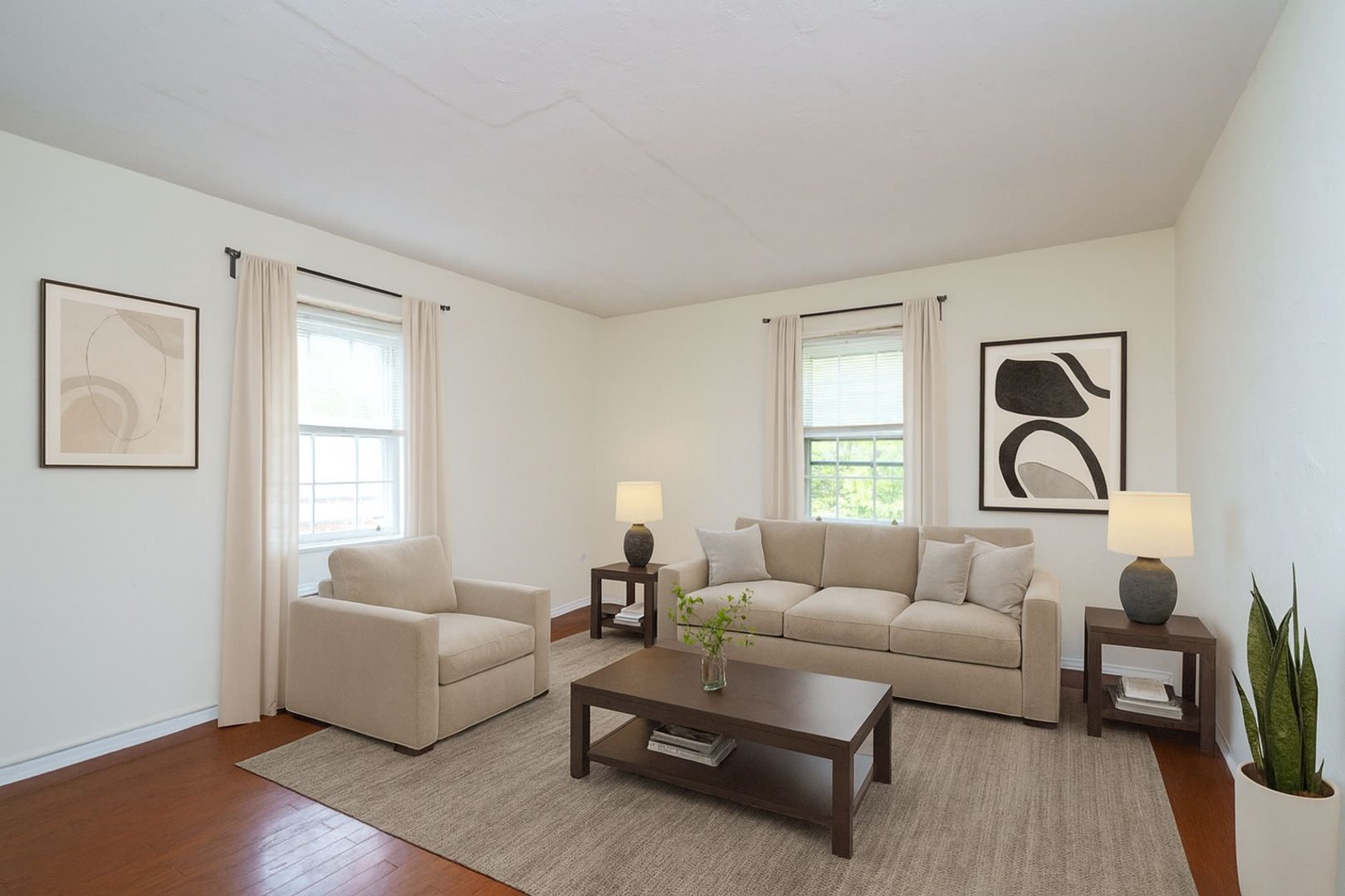 Philadelphia Apartment: Liberties West Condominiums