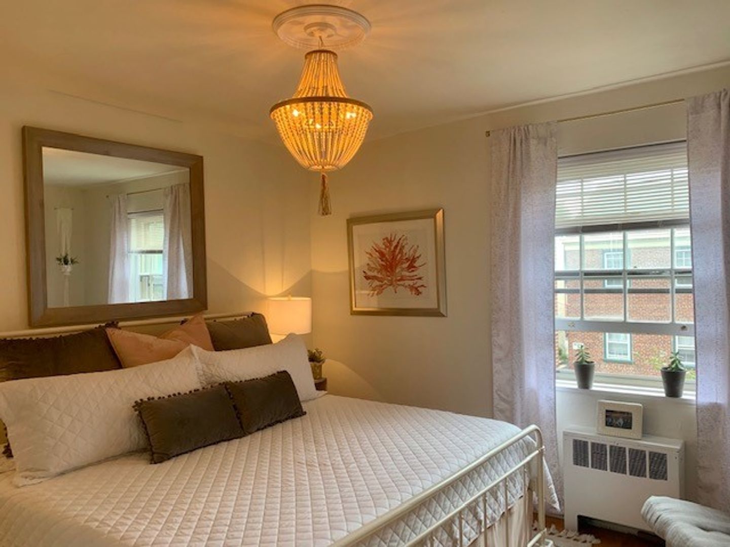 Philadelphia Apartment: Liberties West Condominiums