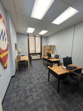Rental – 1425 Arch Street, Unit 1 - MURAL, Philadelphia, PA 19102