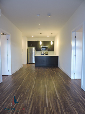 B4-V Two Bedroom Apartment With Gorgeous Water Views – photo 1