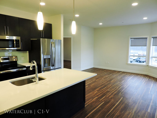 C1 Modern Three Bedroom in Luxury Building with Spacious Layout – photo 1