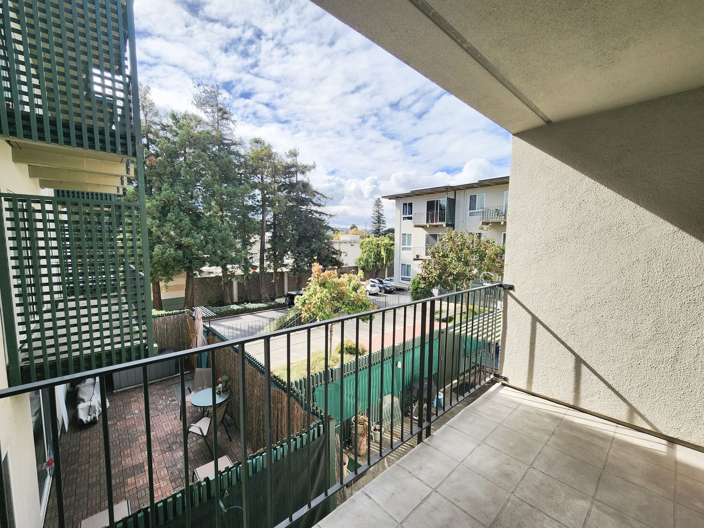 San Mateo Condo: 904 Peninsula Avenue #312