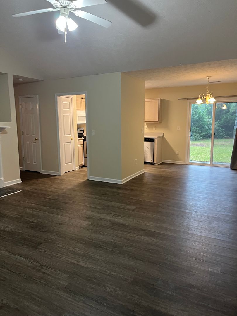 Wilmington House: 4508 Alder Ridge