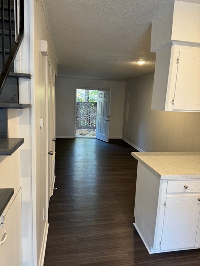 North Little Rock Apartment: 4001 Camp Robinson Road