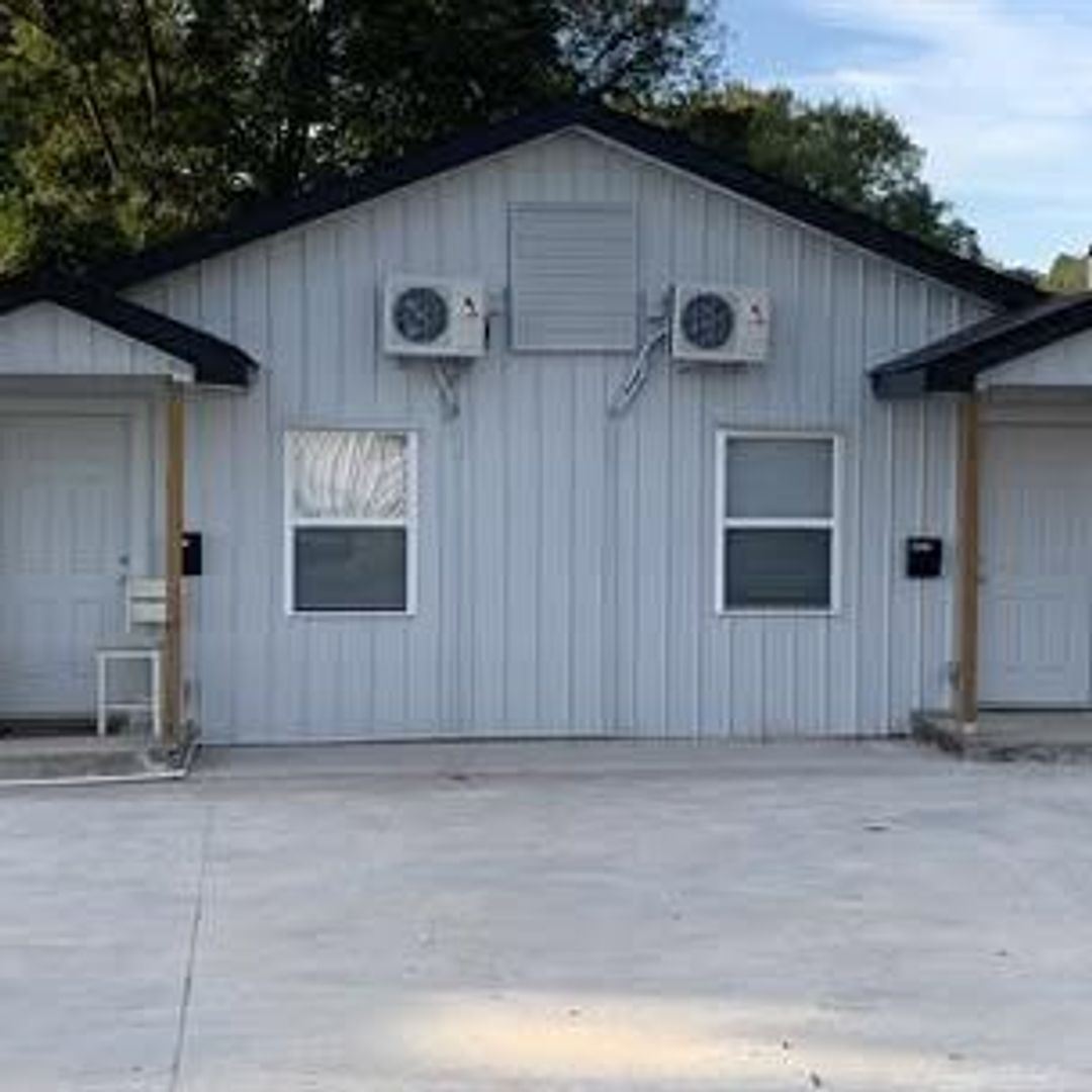 North Little Rock Apartment: 3807 Pike Avenue