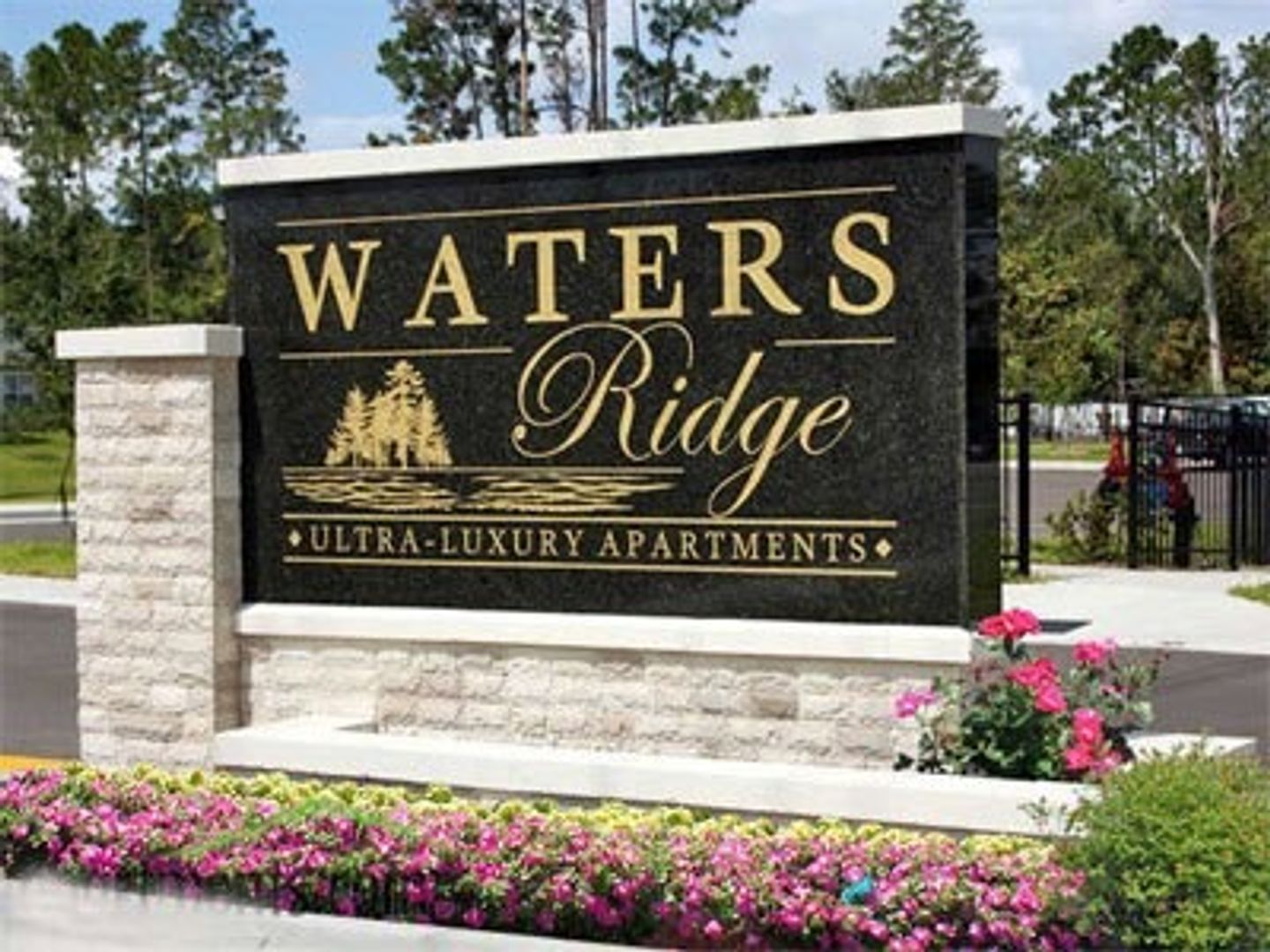 Jacksonville Apartment: 2304 St. John's Bluff Rd. So.