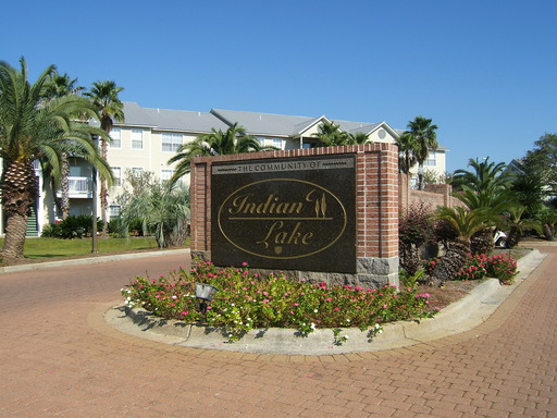 Adorable 1B/1B Unfurnished Condo near Beach in the Heart of Destin!