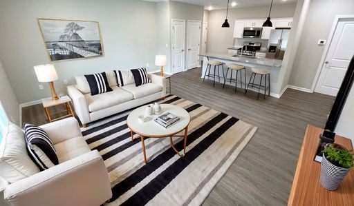 2 Bed, 2 Bath 1st Floor Apt w/ In-Home Laundry!