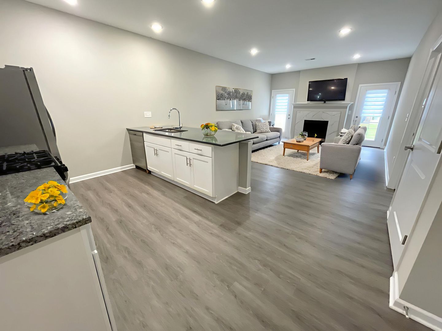 Orchard Park Apartment: 130-275 Shadow Lane