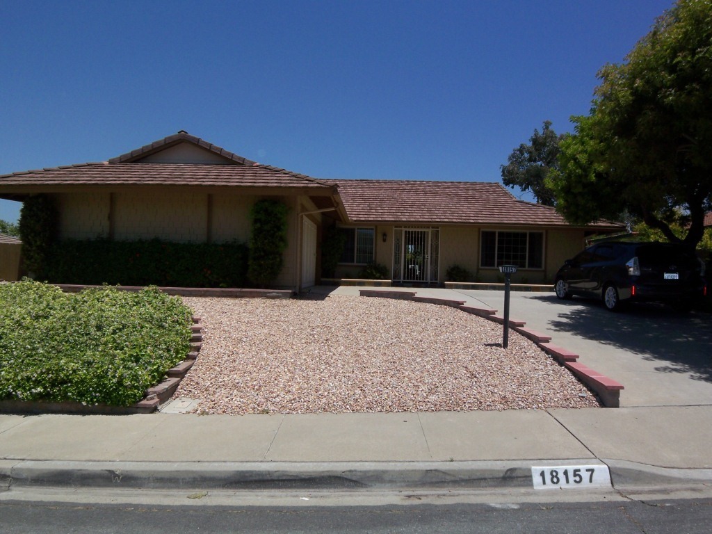 San Diego House: 18157 Sencillo Dr