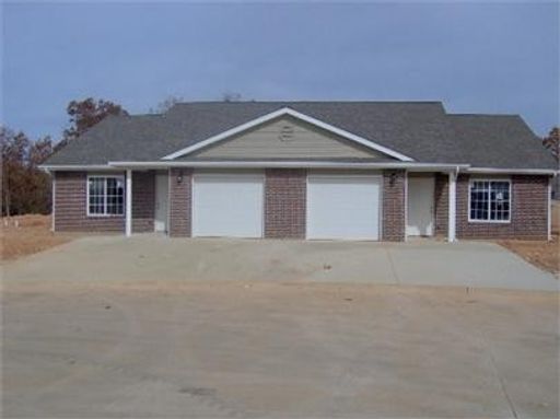 Beautiful 2 Bedroom 2 Bathroom Duplex! – photo 1