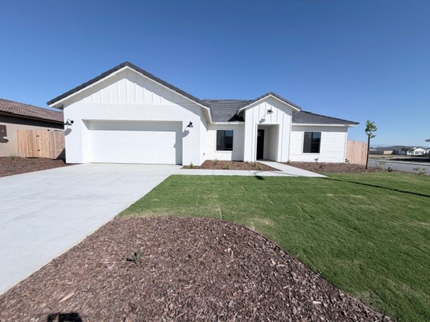 Bakersfield House: 7414 Cryosphere St