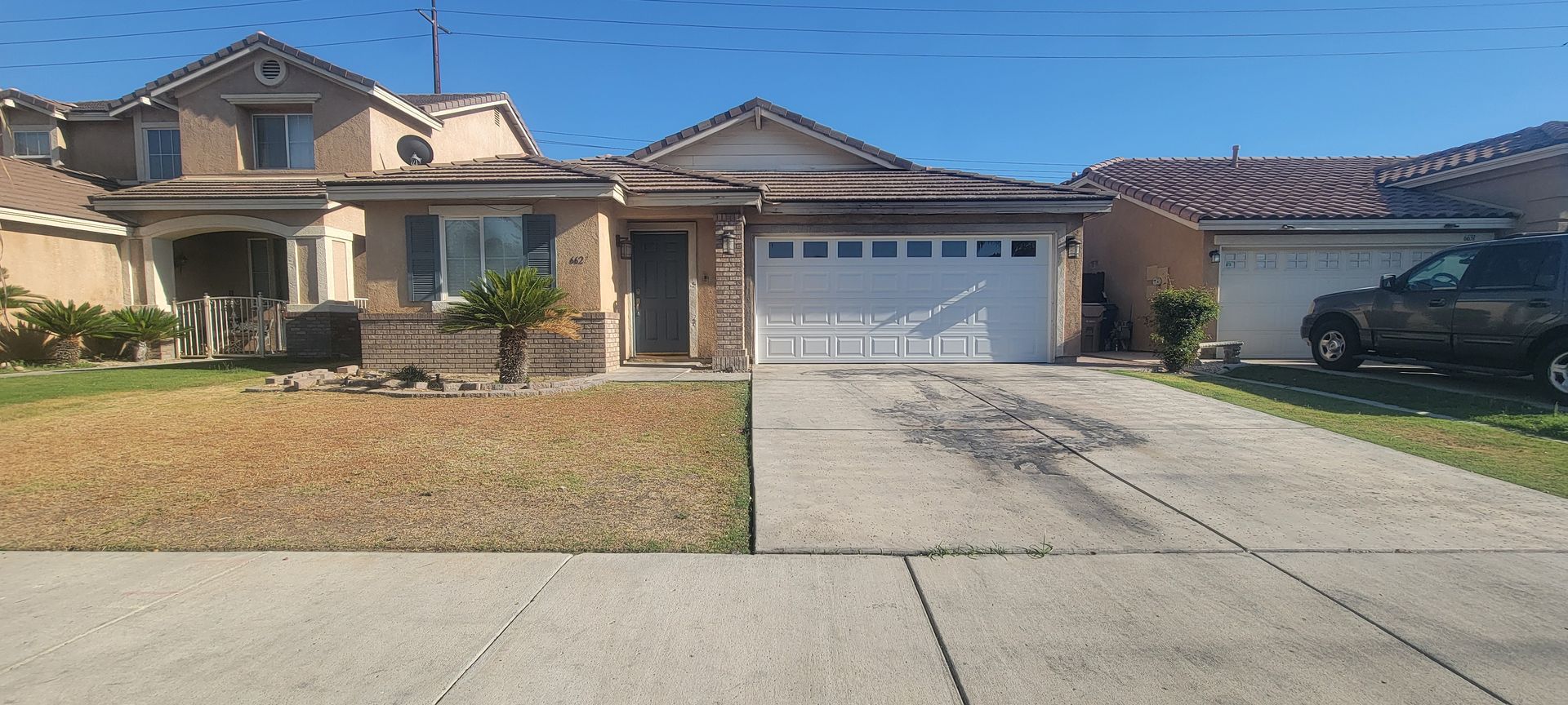 Bakersfield House: 6627 Silver Moon Dr