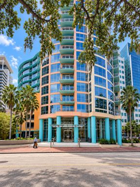 Available Now - Downtown Orlando – photo 1