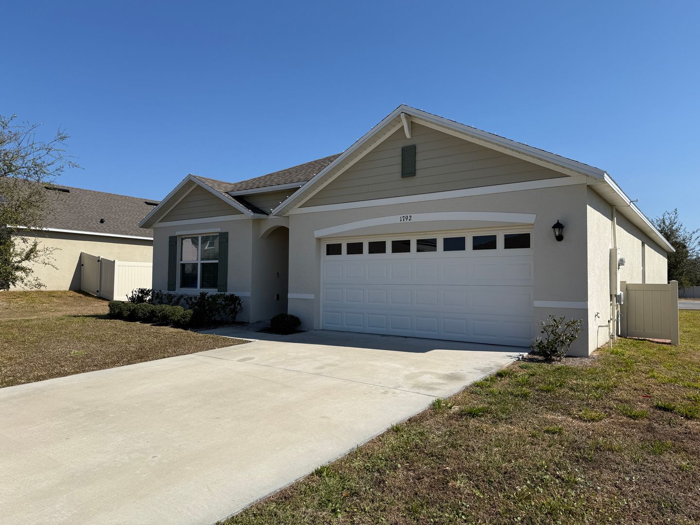 Tavares House: 1792 Henin Cir