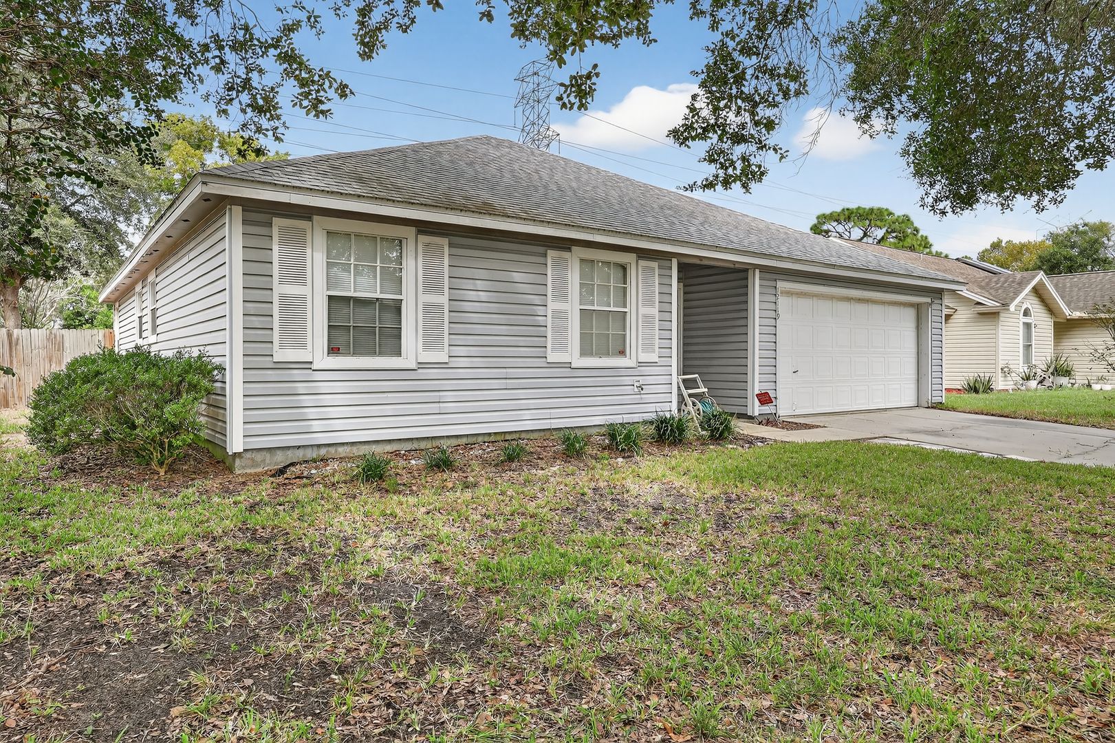 Jacksonville House: 12119 Cancun Drive