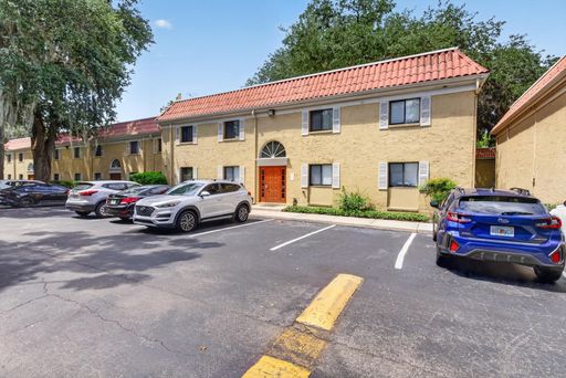 Carlton at Oak Landing Condo – photo 1