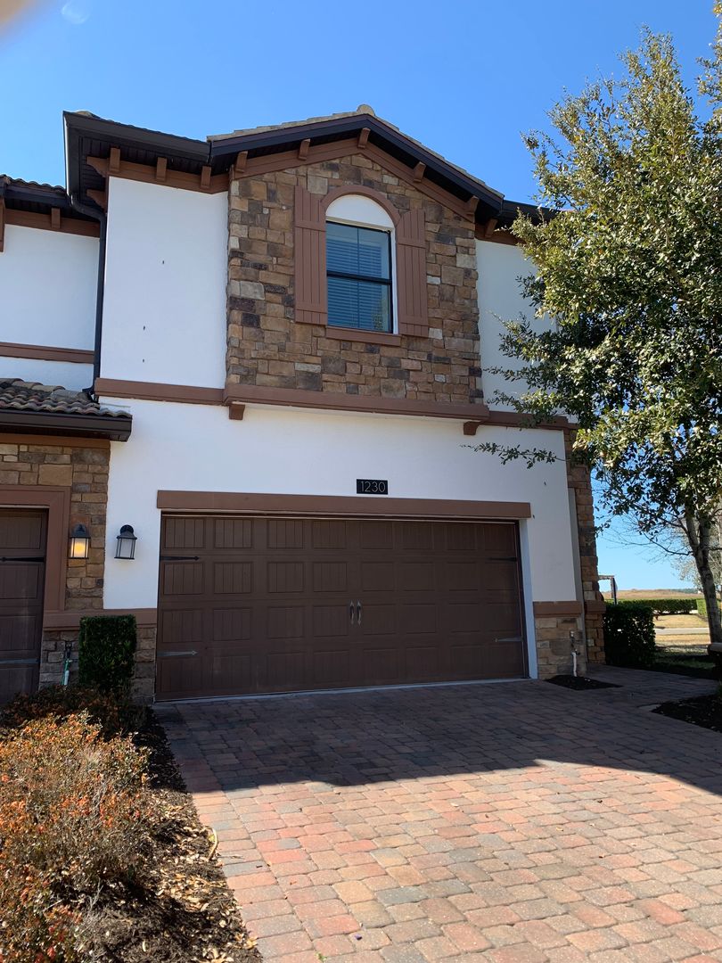 Davenport Townhome: 1230 Sandwedge Street