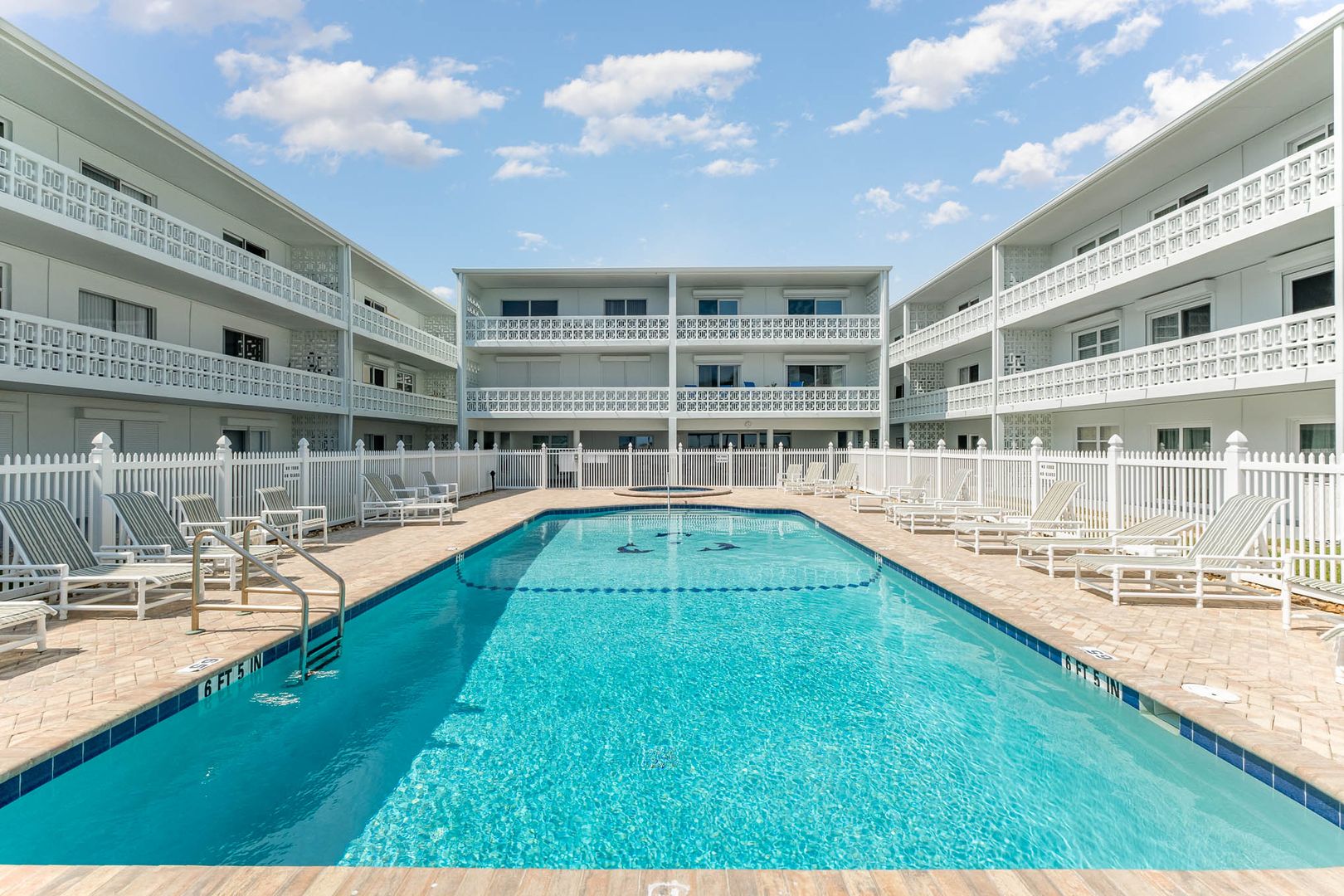 Cocoa Beach Condo: 4800 Ocean Beach Boulevard