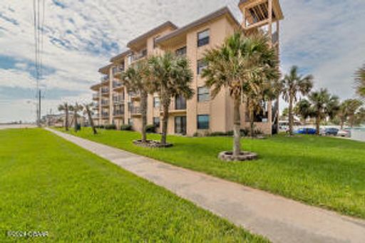 Ocean Front Condo in Ormond Beach – photo 1