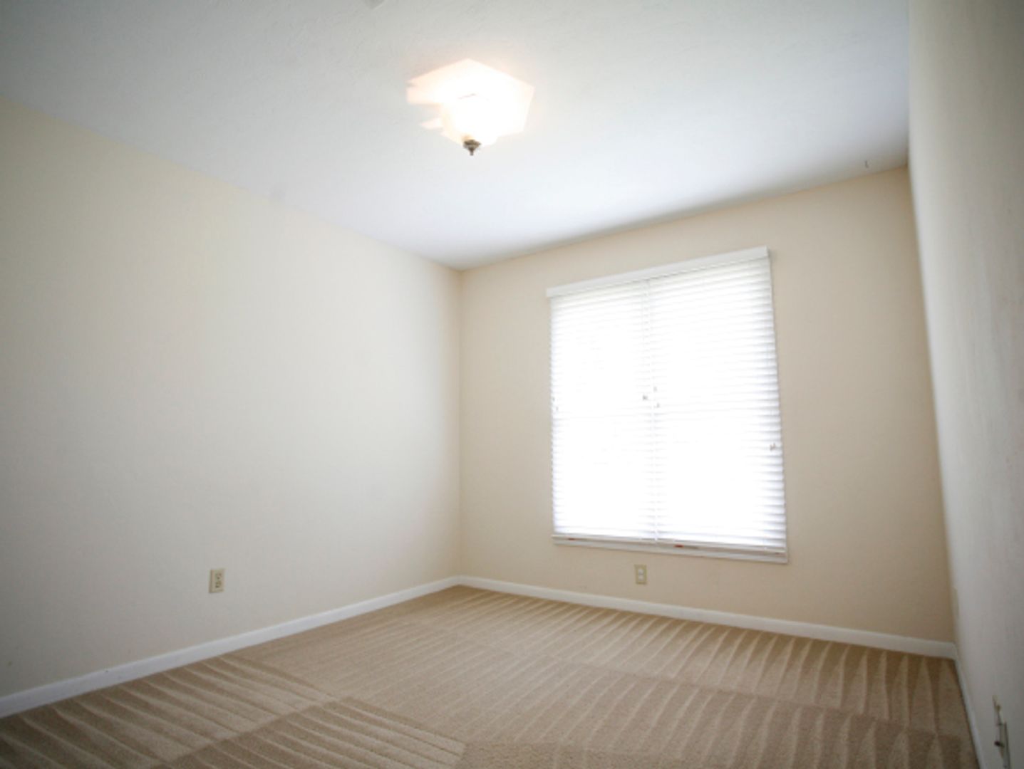 Gainesville House: 4918 NW 29th St