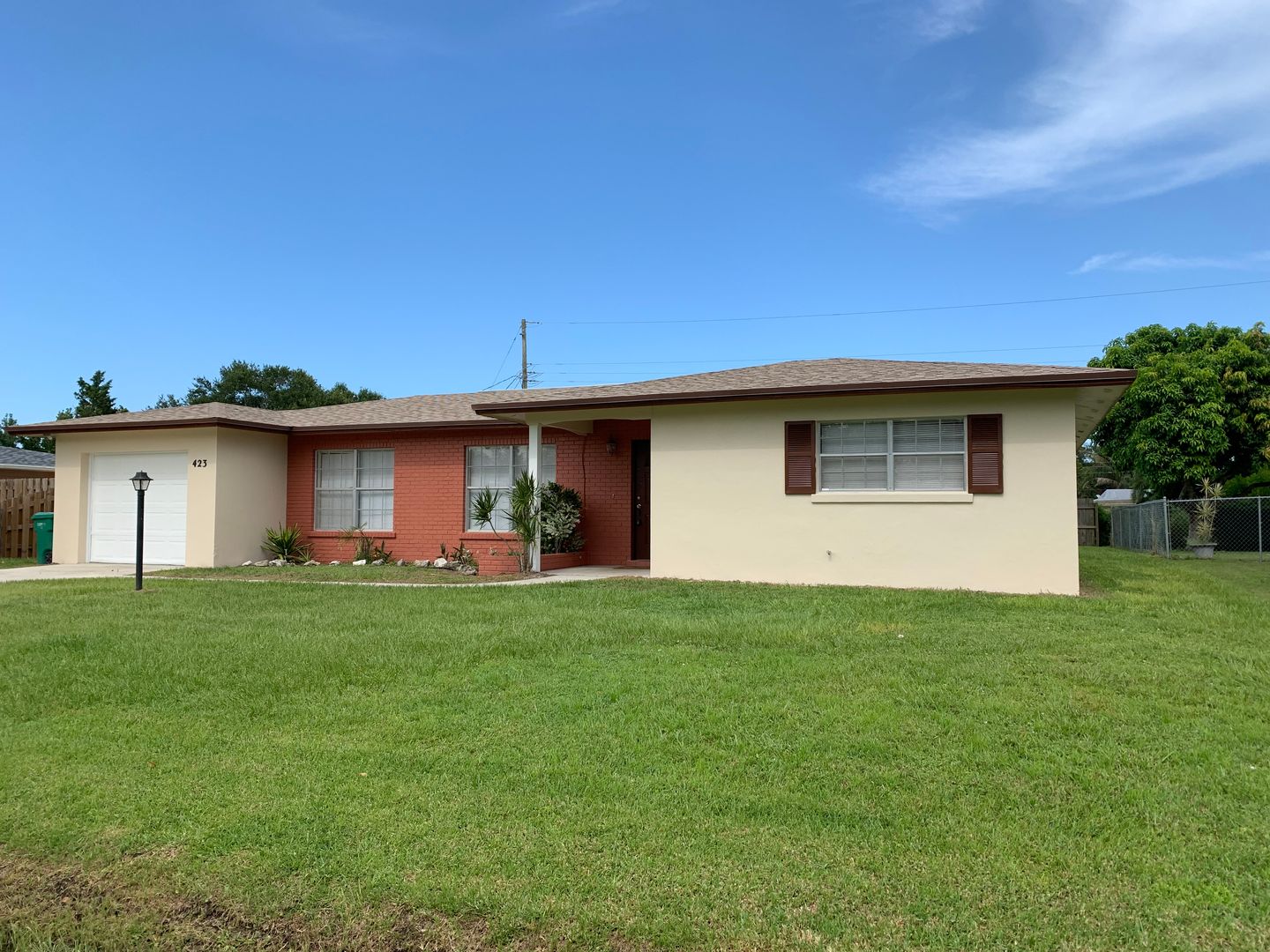 Port St Lucie House: 423 NE Willows Ave