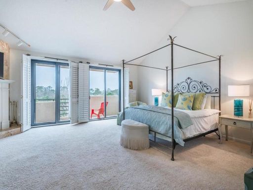 Beautiful Spinnakers Reach Condo
