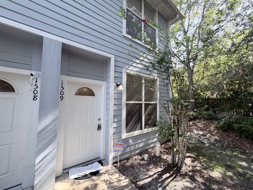 2 bedroom/ 2.5 bath in Kensington North – photo 1
