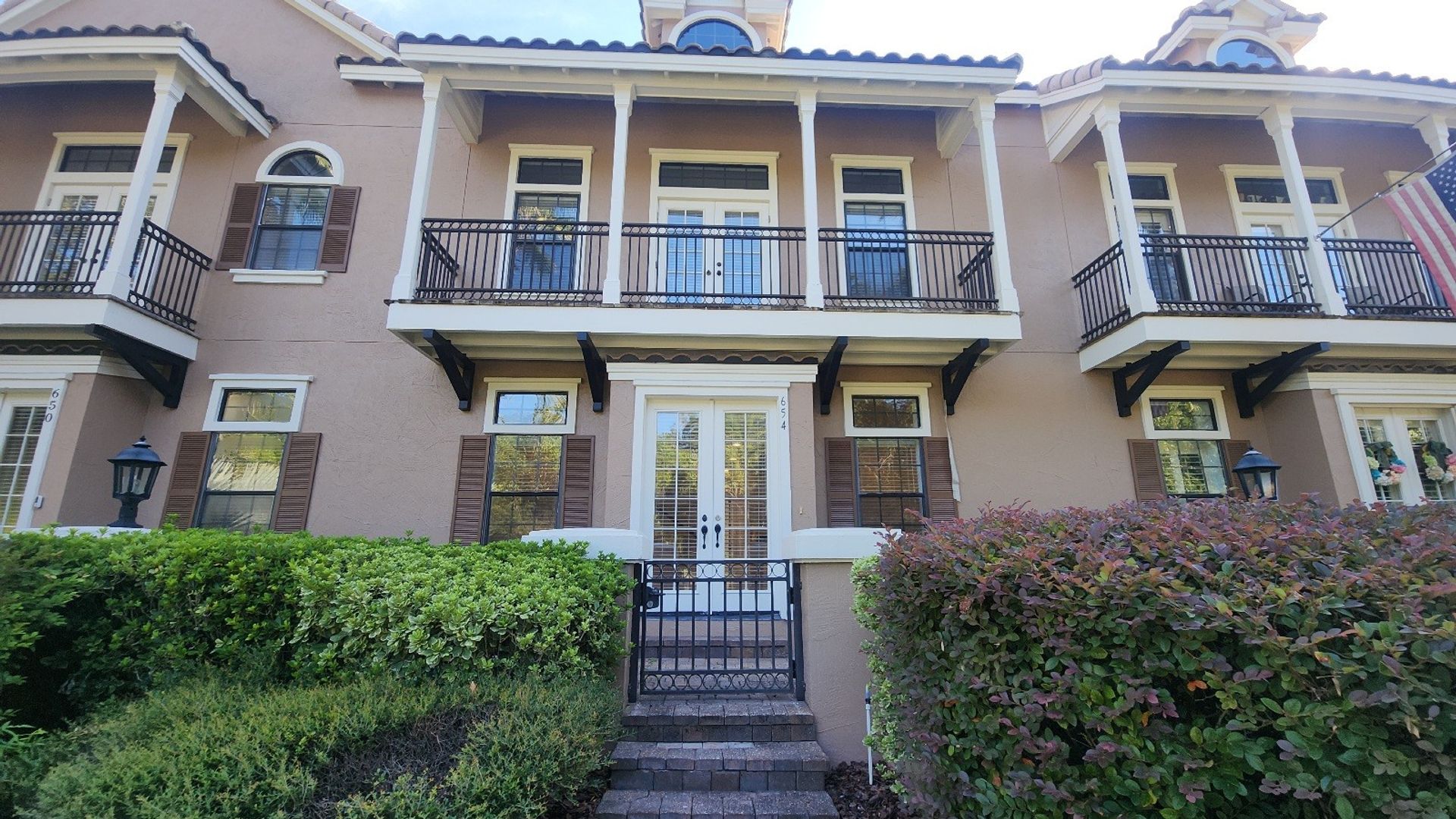 Absolutely Stunning 3 Bed 2.5 bath in Palencia St Johns County