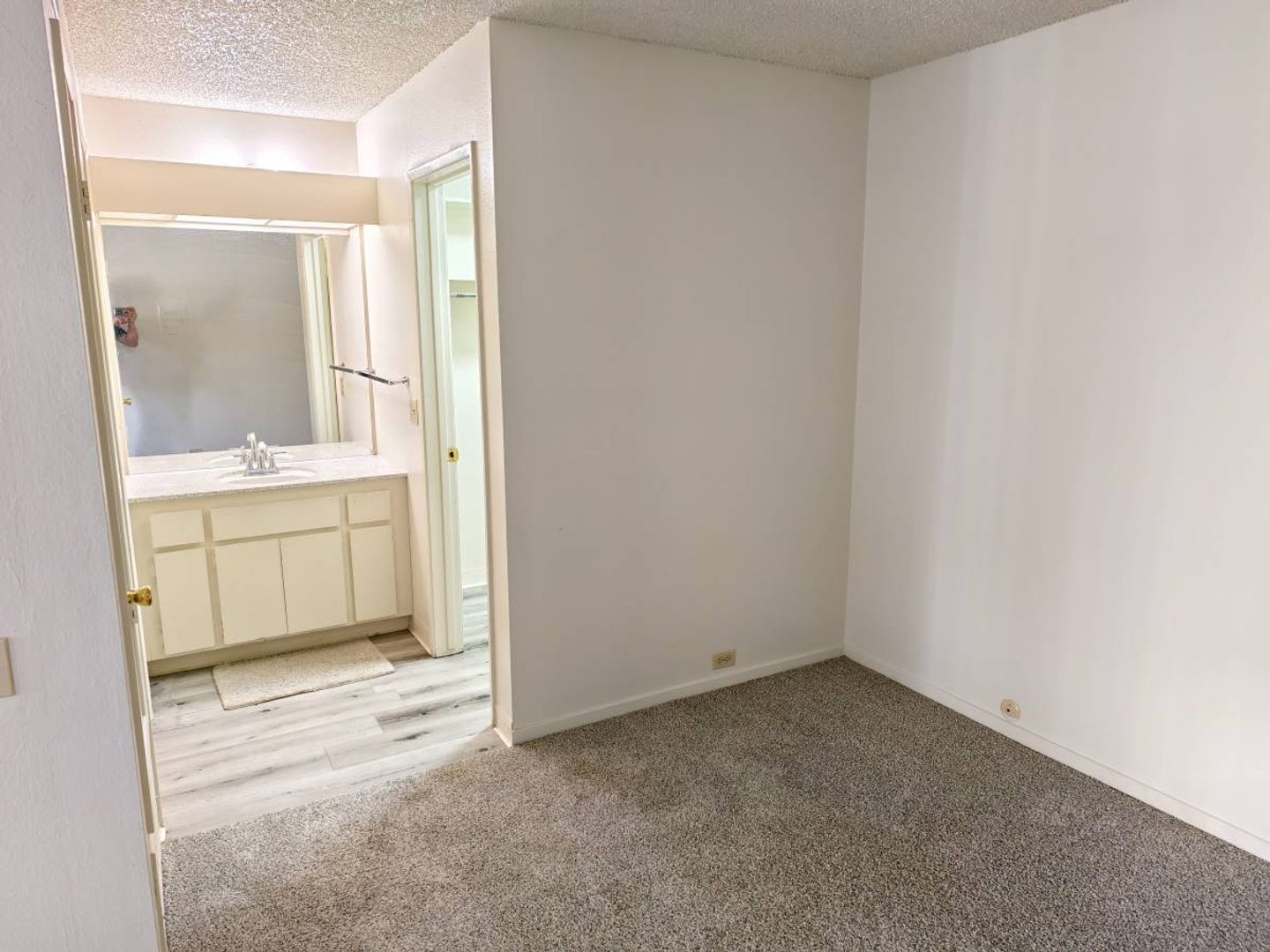 Governors Square Apartments 12 of 12