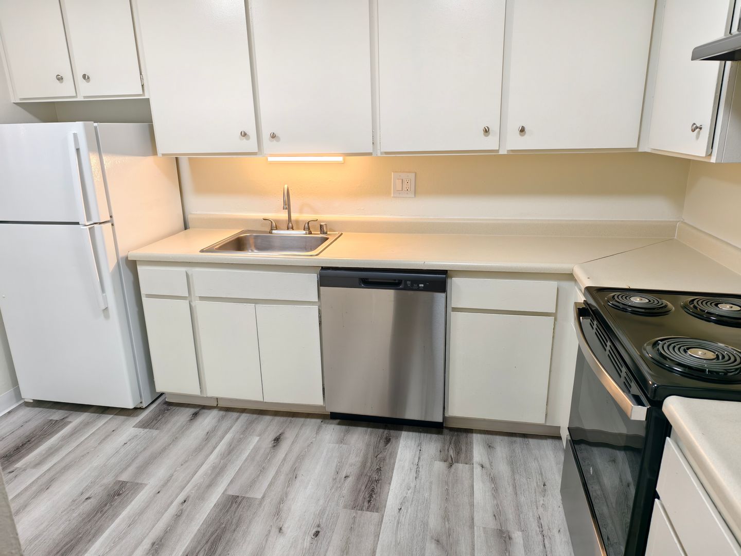 Sacramento Apartment: 1451 3rd Street