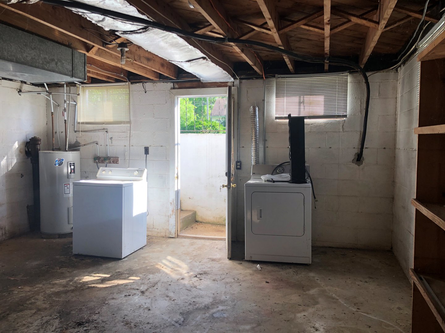 Lynchburg House: 905 Johnson Rd