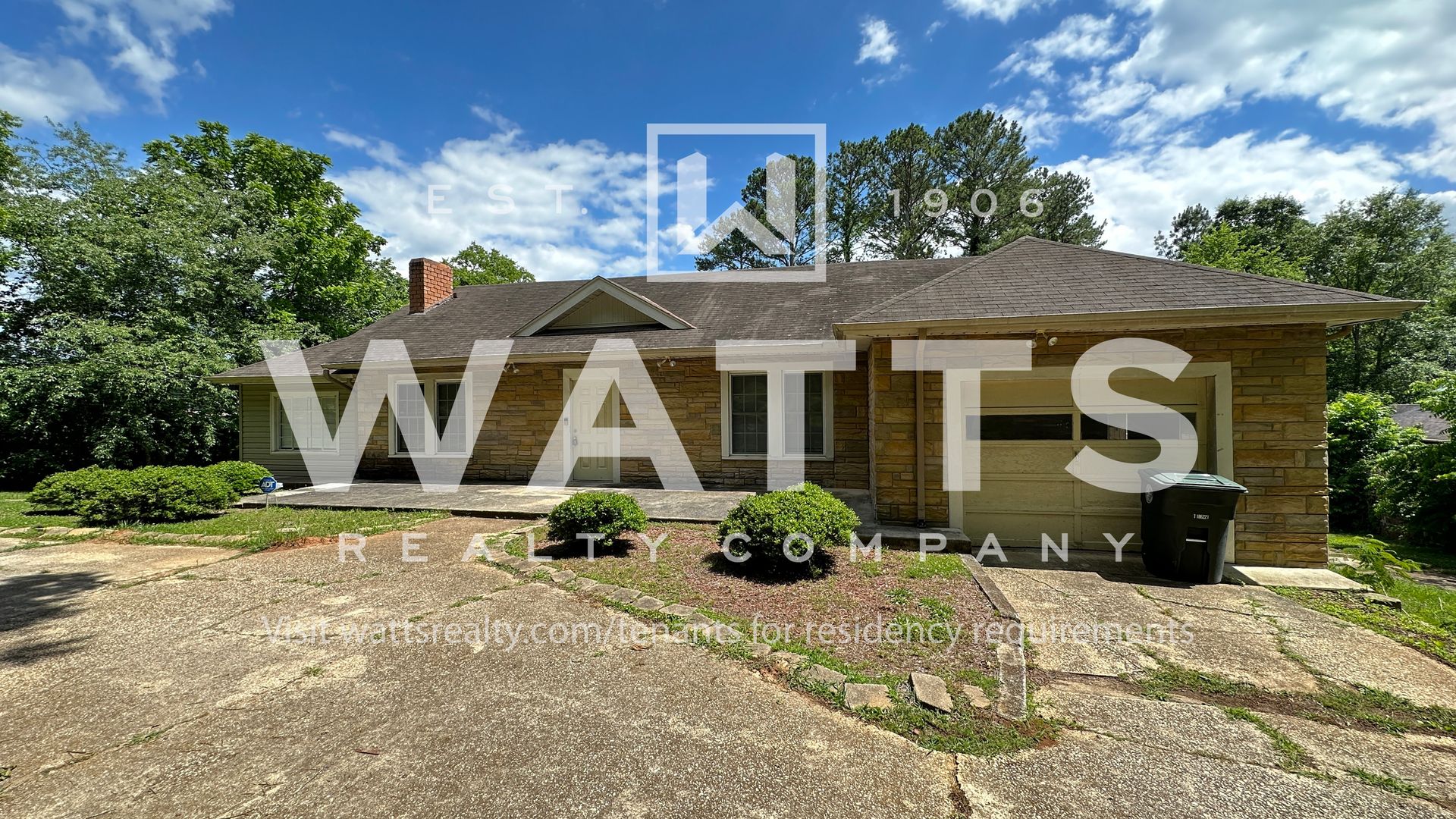 Birmingham House: 365 Killough Circle