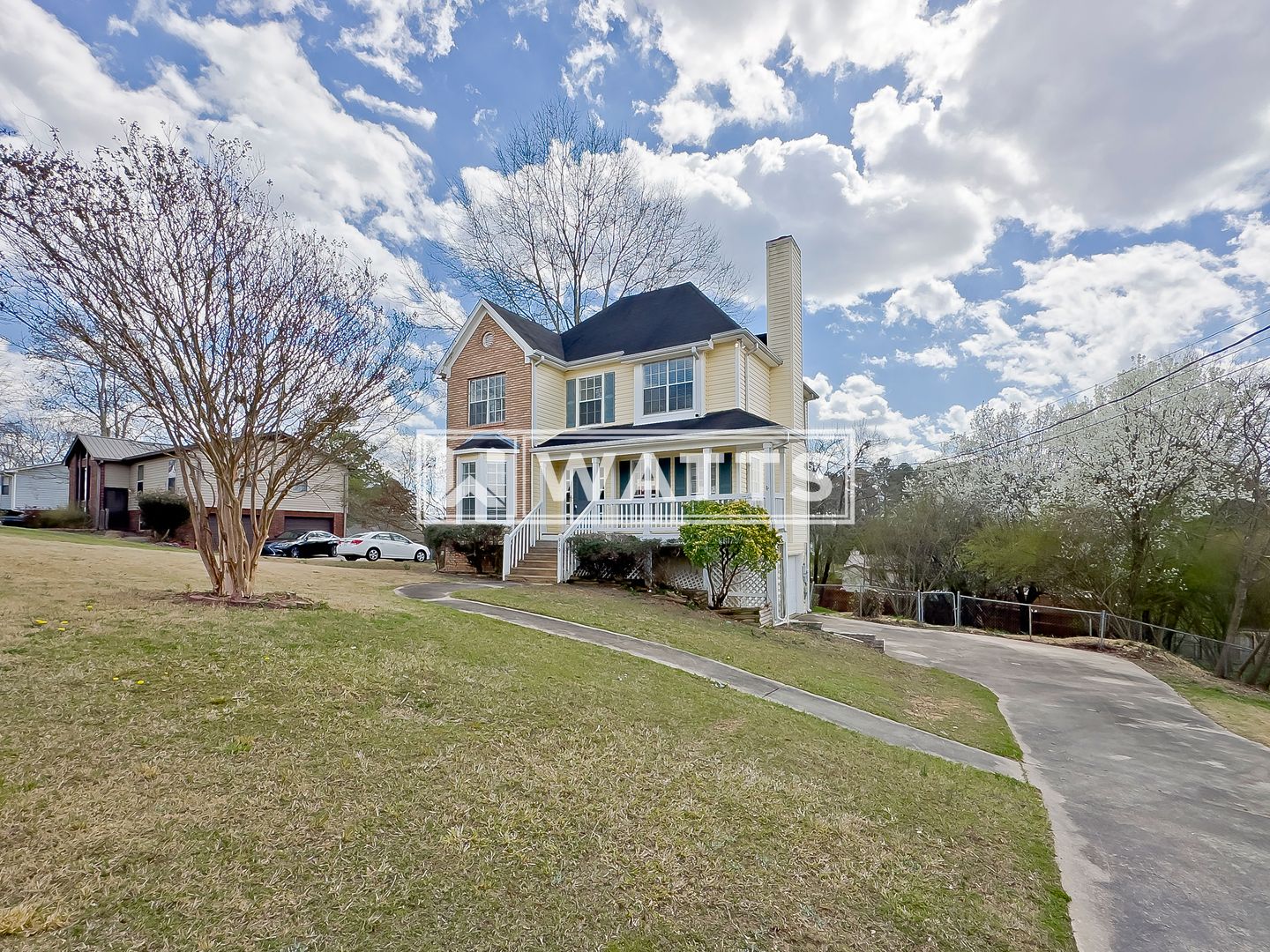 Moody House: 919 Poplar Street