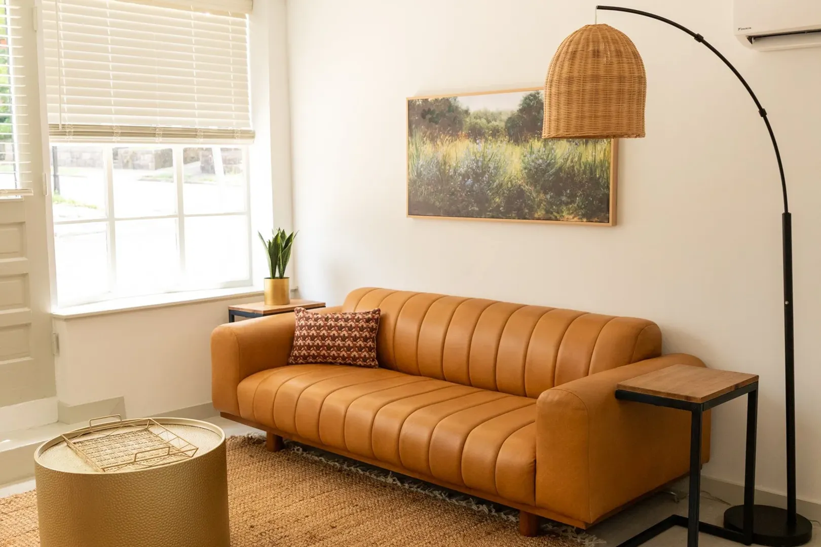 Petersburg Apartment: 223-225 Henry St