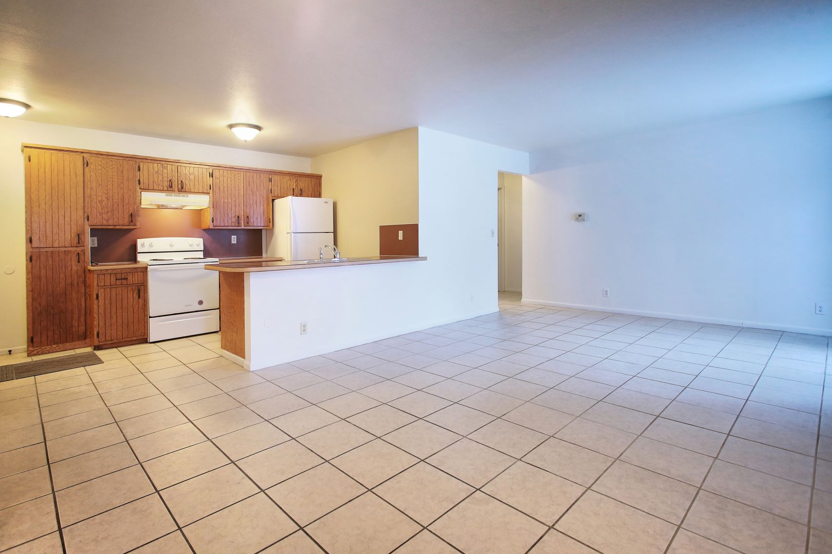 Holland Apartment: 2743 Kragspough Ct