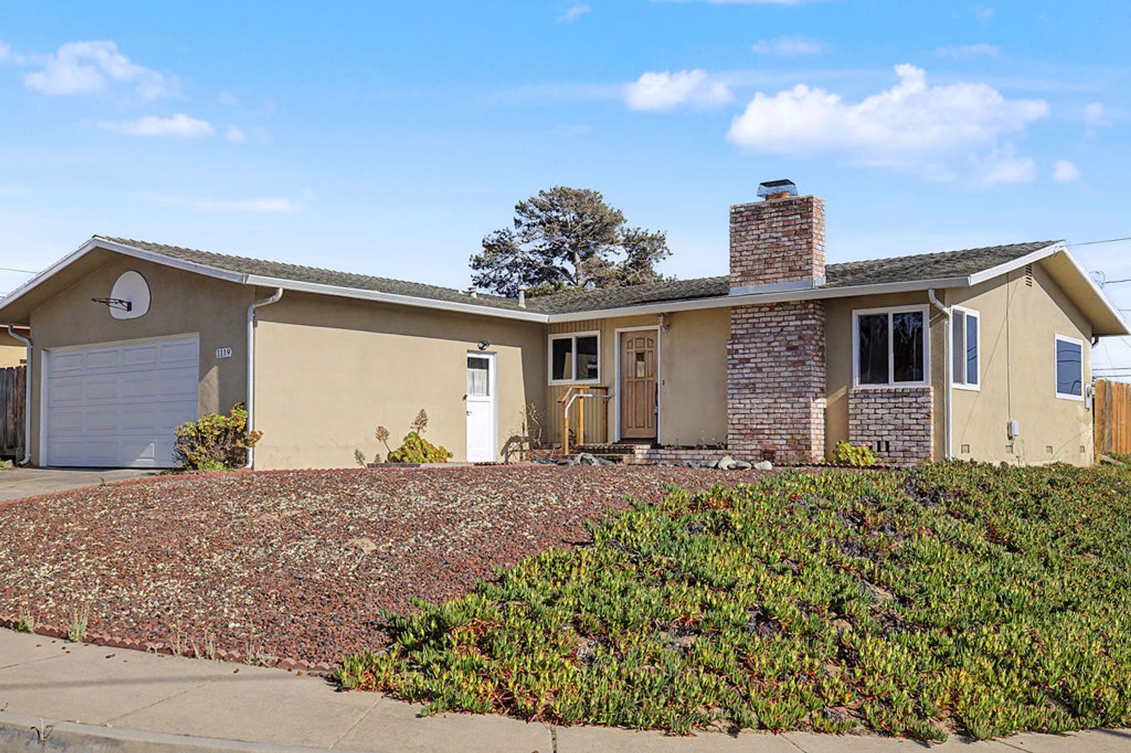 Seaside House: 1119 Sunnyhill Court