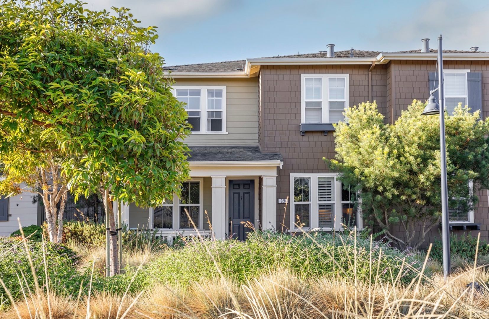 Marina House: 228 9th St.