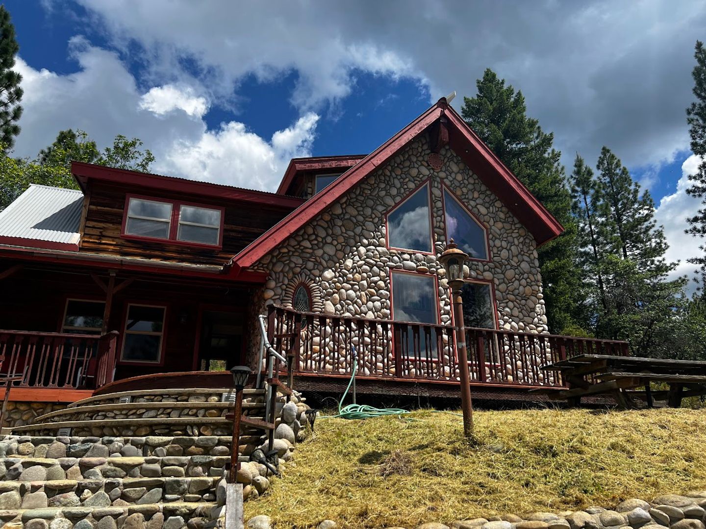 QUINCY House: 41204 PURDY LN