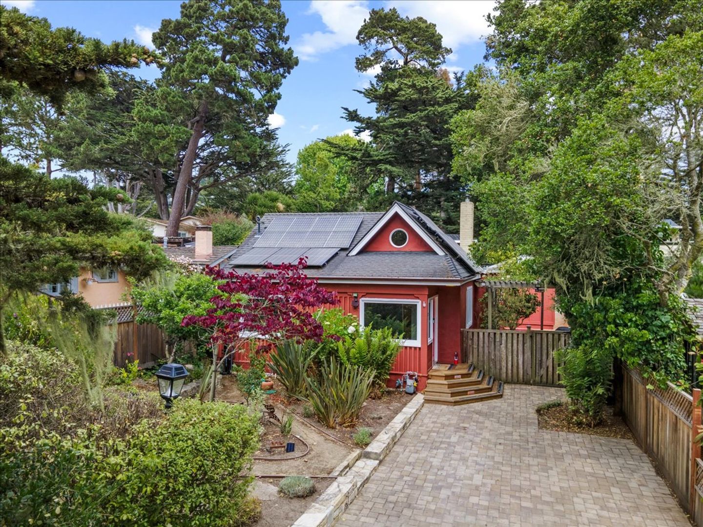 Carmel House: 2nd NE of 1st on Santa Fe